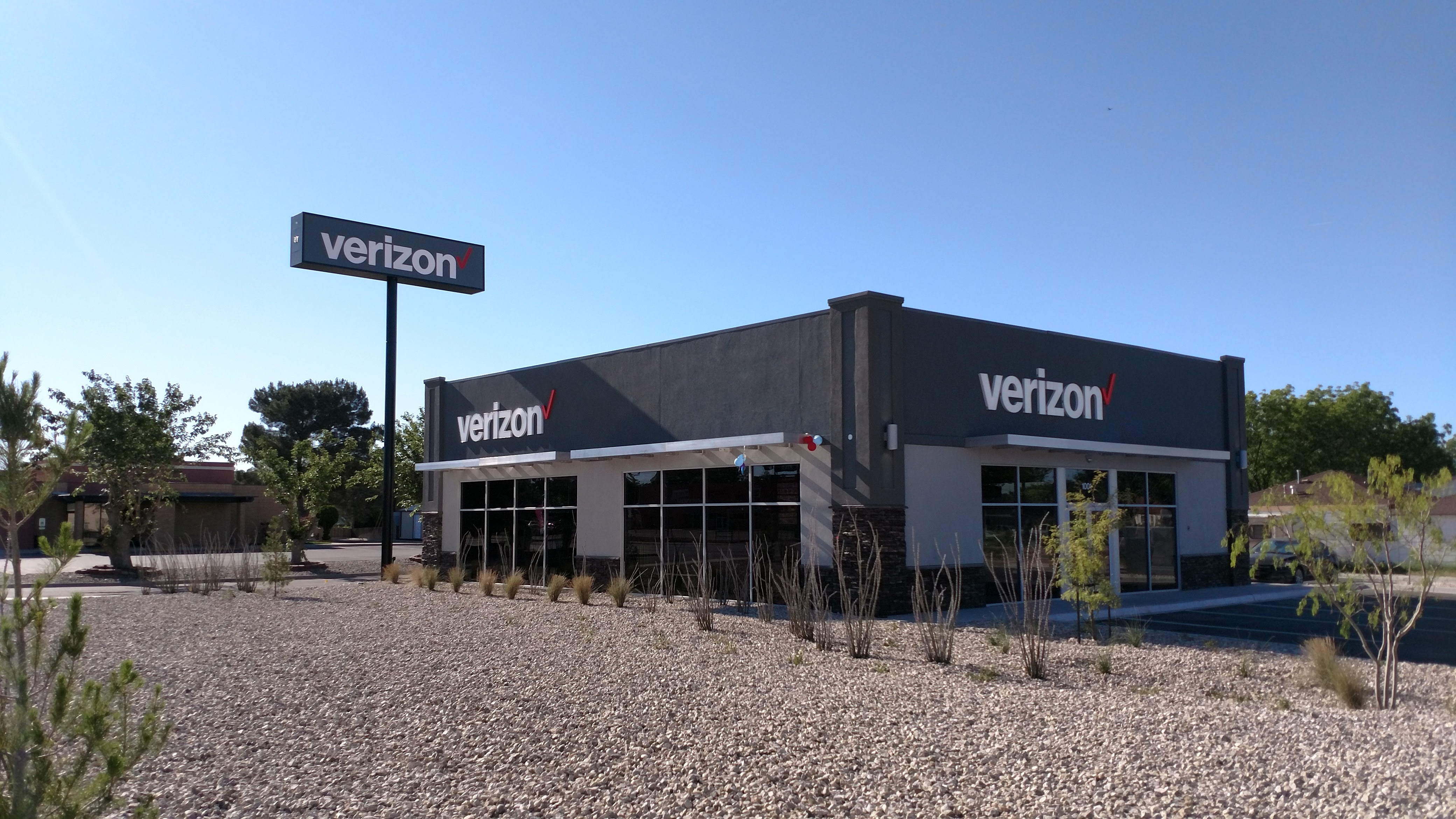 Cellular Sales Opens First New Mexico Store in Carlsbad